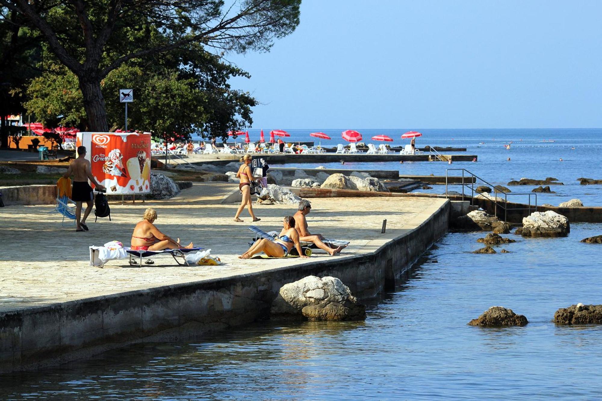 With A Parking Space - 22464 * Umag
